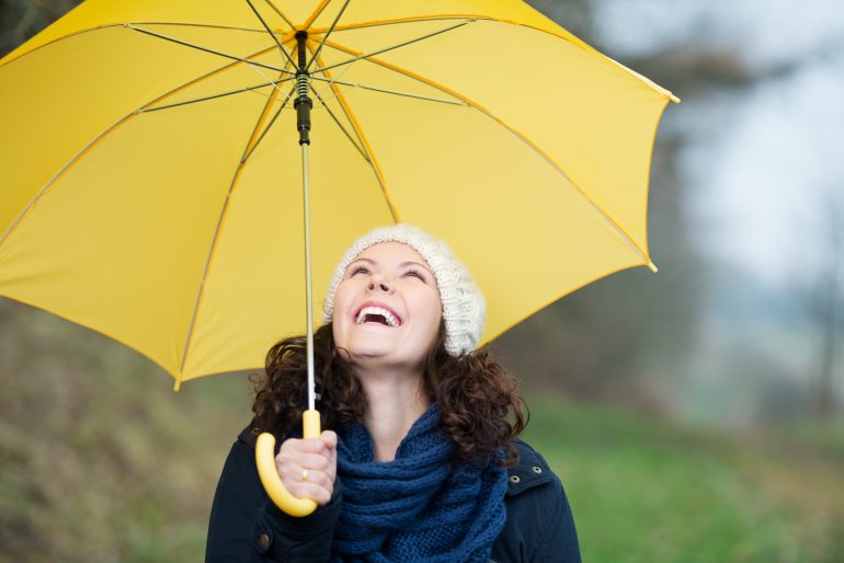 Lifehack: So kommt Dein Regenschirm wieder zu Dir zurück!