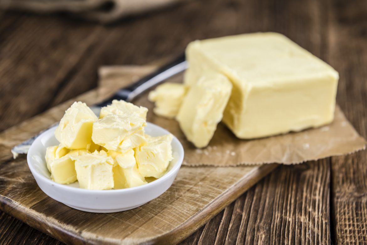 Lifehack: So kannst Du Butter selbst machen!