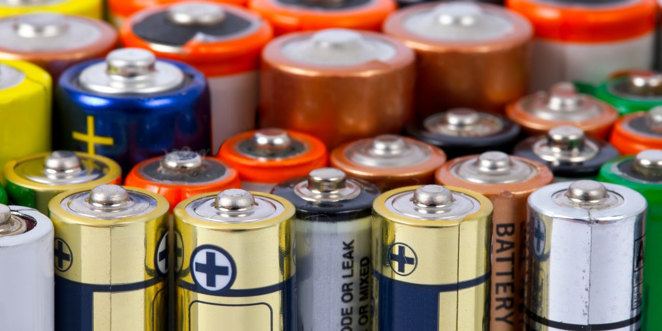 Lifehack: Mit diesem Trick weißt Du immer, ob Deine Batterien leer sind